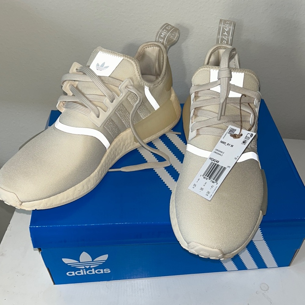 NMD_R1 W Adidas sneakers